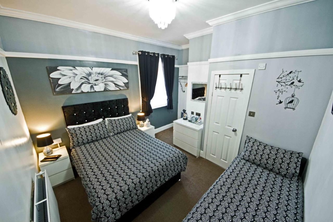 Rossall House , For Families & Couples Blackpool Zewnętrze zdjęcie